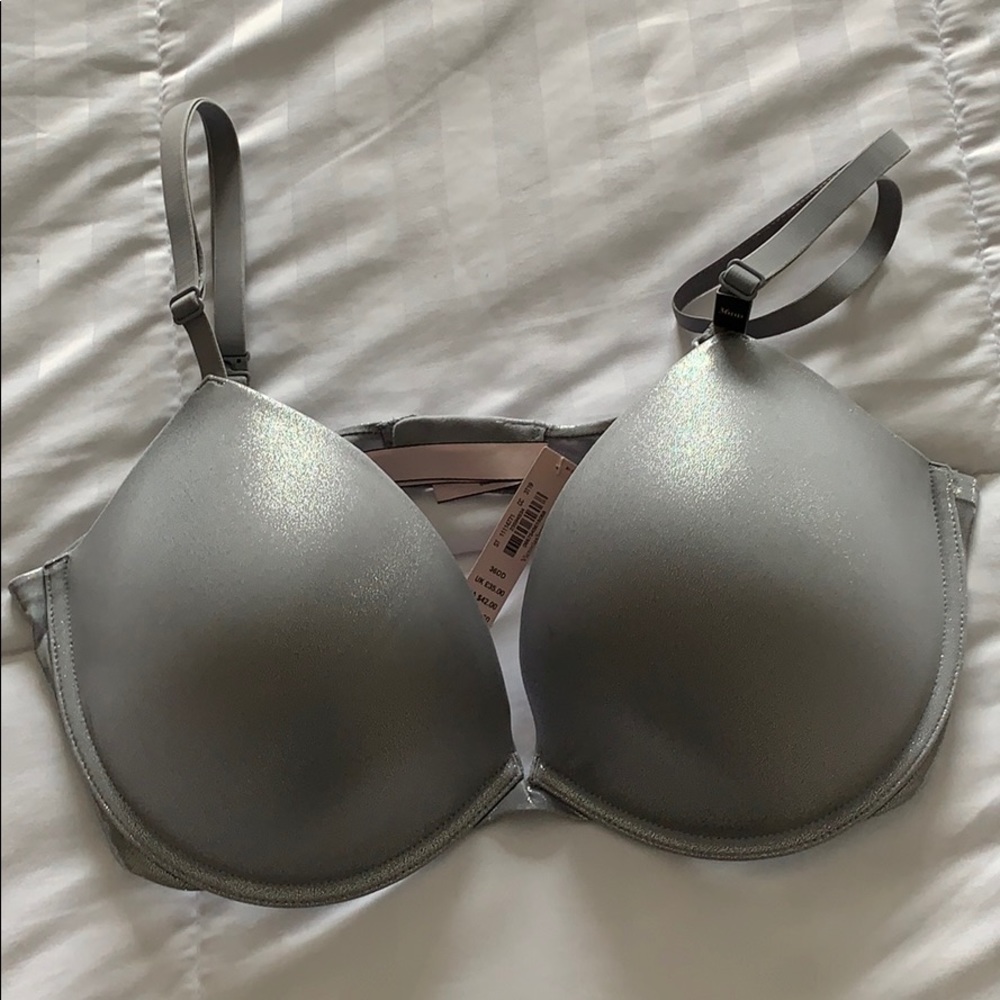 Victoria’s Secret bra shimmery 36DD